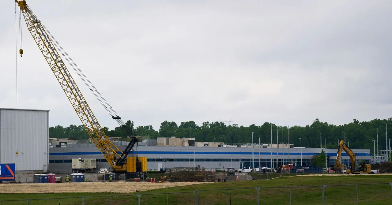 AI 競賽趨向奇特：Anthropic 與 SpaceX 展開深度合作