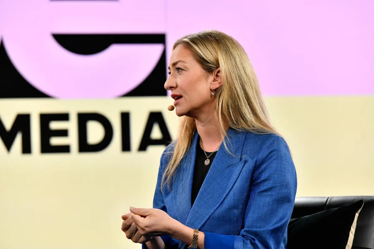 Bumble 執行長表示將取消滑動配對功能